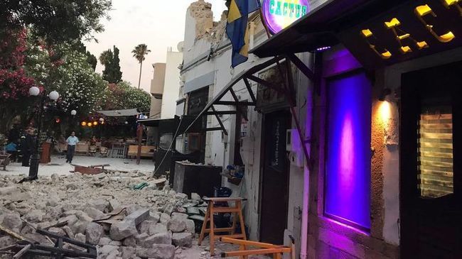 Туреччиною та Грецією прокотився потужний землетрус: двоє загиблих, близько 200 поранено (ОНОВЛЮЄТЬСЯ)