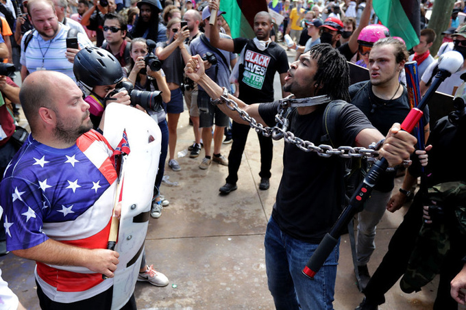 «Не вірю, що досі протестую проти нацизму»: події в Шарлоттсвіллі вразили всю Америку