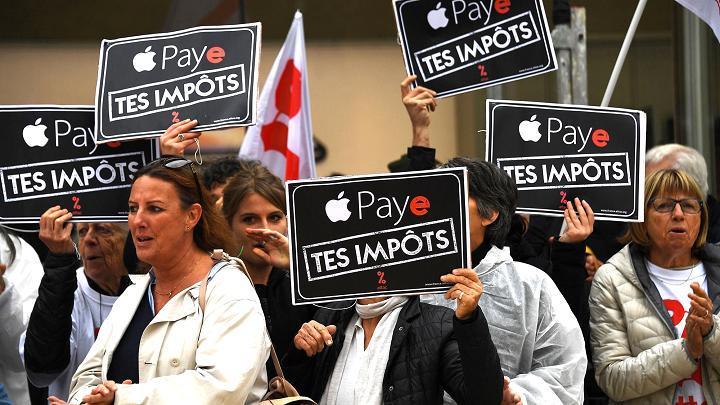 Черги перед магазинами Apple за новим iPhone X у різних країнах світу (ФОТО)
