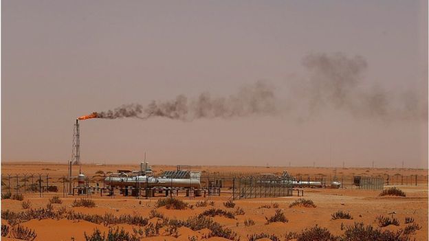 Саудівська Аравія втрачає половину видобутку нафти через атаки безпілотників