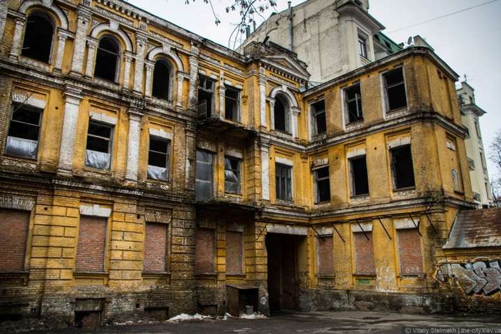 Столичная боль: чем заканчивается реставрация исторических зданий