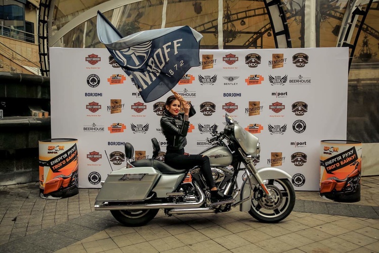 БРСМ-Нафта та Harley-Davidson® Kyiv пліч-о-пліч відсвяткували закриття байкерського сезону в стилі Pocker Run