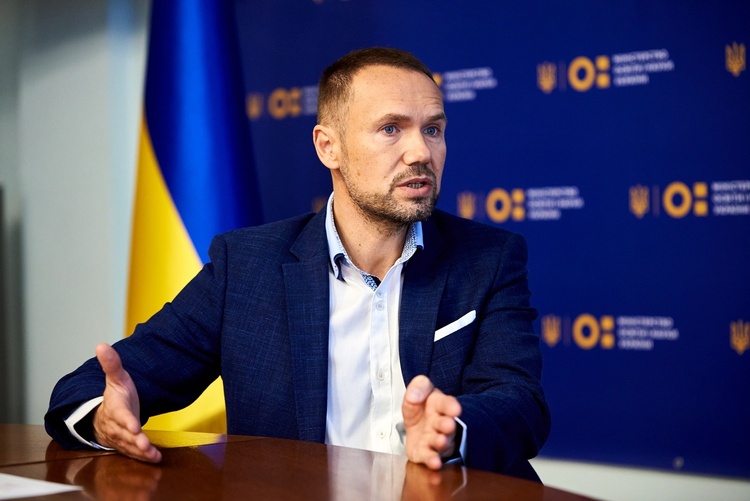 Сергій Шкарлет: «Зараз лише 74 школи в Україні не підключені до інтернету»