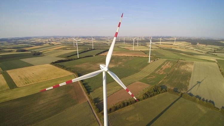 Вітер з Австрії: як можна полегшити долю «зеленого» тарифу
