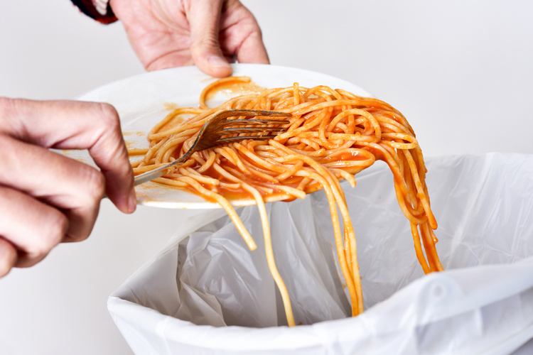 Без їжі у смітнику: як перейти до відповідального харчування
