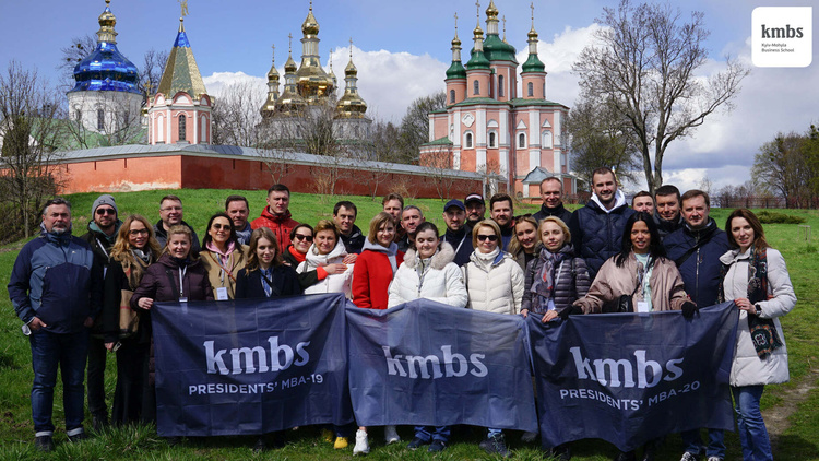 Дайджест kmbs alumni: рік під знаком бізнесу, соціальних проєктів та благодійності