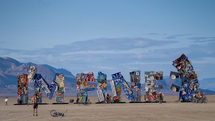 Burning Man 2025  :     ,      
