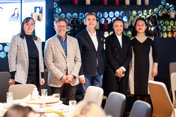 AB InBev Efes Ukraine   - . . ˳.  