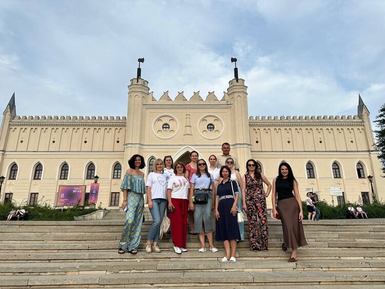 ������� ������������ ����� U-LEAD � ³������� ������: ���������� �������� ������, �������� � ������ ������