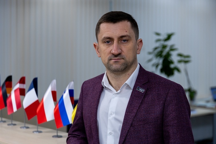 ������� ������������ ����� U-LEAD � ³������� ������: ���������� �������� ������, �������� � ������ ������