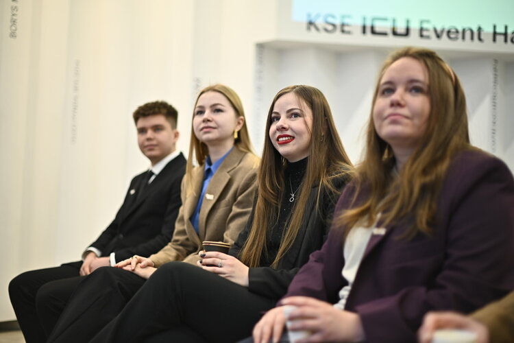 25 ���������� ����������� ����������� �-�� ������� � ��������� ������ � 9 ������������ � ������: ��������� Create Ukraine 2.0