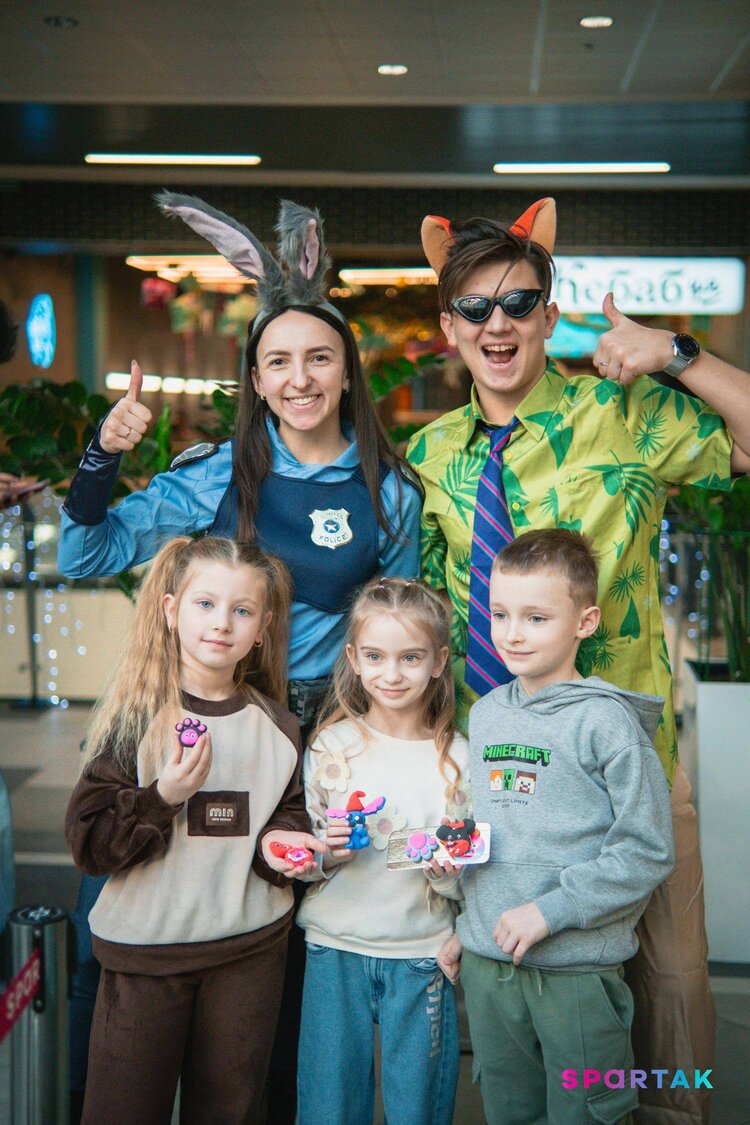 CEO Roksolana Pyrtko spoke about new children�s initiatives at the Spartak mall in Lviv