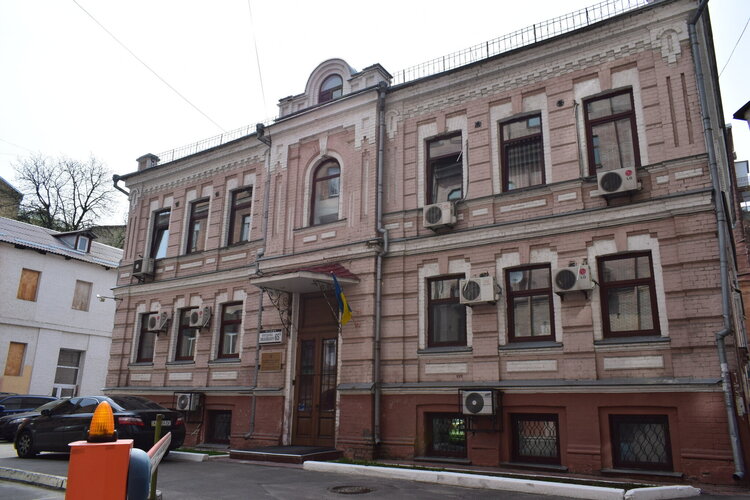 ��� �������� ������� �����, � ������ ���� �������� ������ ��� ������������, ��� ��� �����������, � ��������� ��������� ��� ������� � Ĳ���