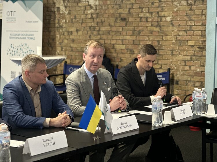 ������� U-LEAD ���� ������ � ����������� �������������� ������� ���������