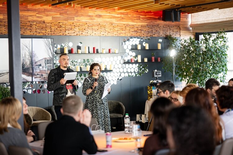 � ��� ������� �����-����� ���������. ������. ³��������������