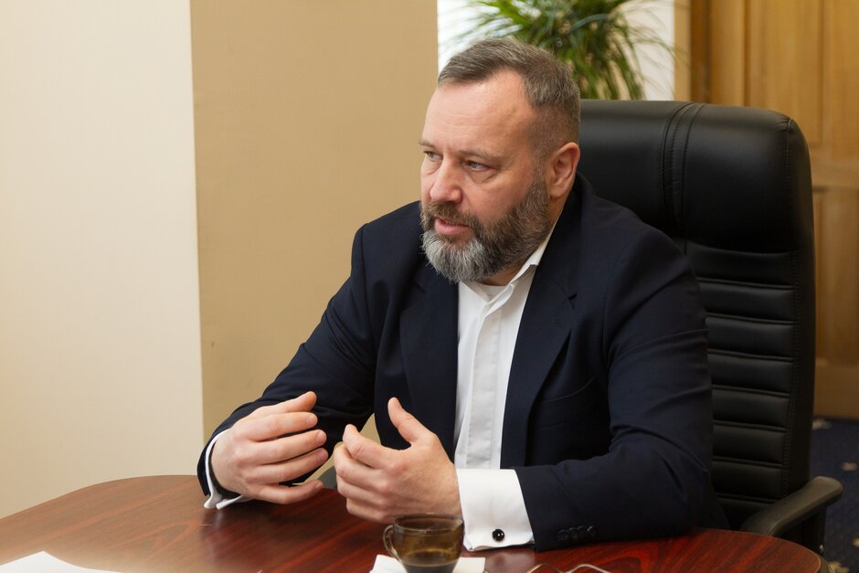 �.�.�. ������ �������� ������ ����������� ��������: ��� �������� ��� ���������� ̳�������� ����� ������ �������� �� ������� � ������, ����� �� ��������